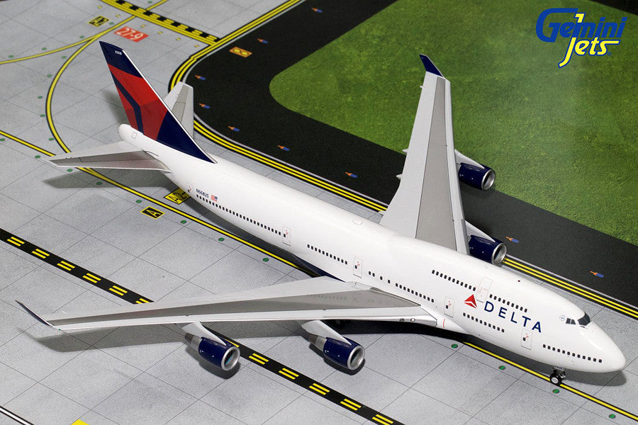Delta Boeing 747-400 N668US GeminiJets G2DAL582 Scale 1:200