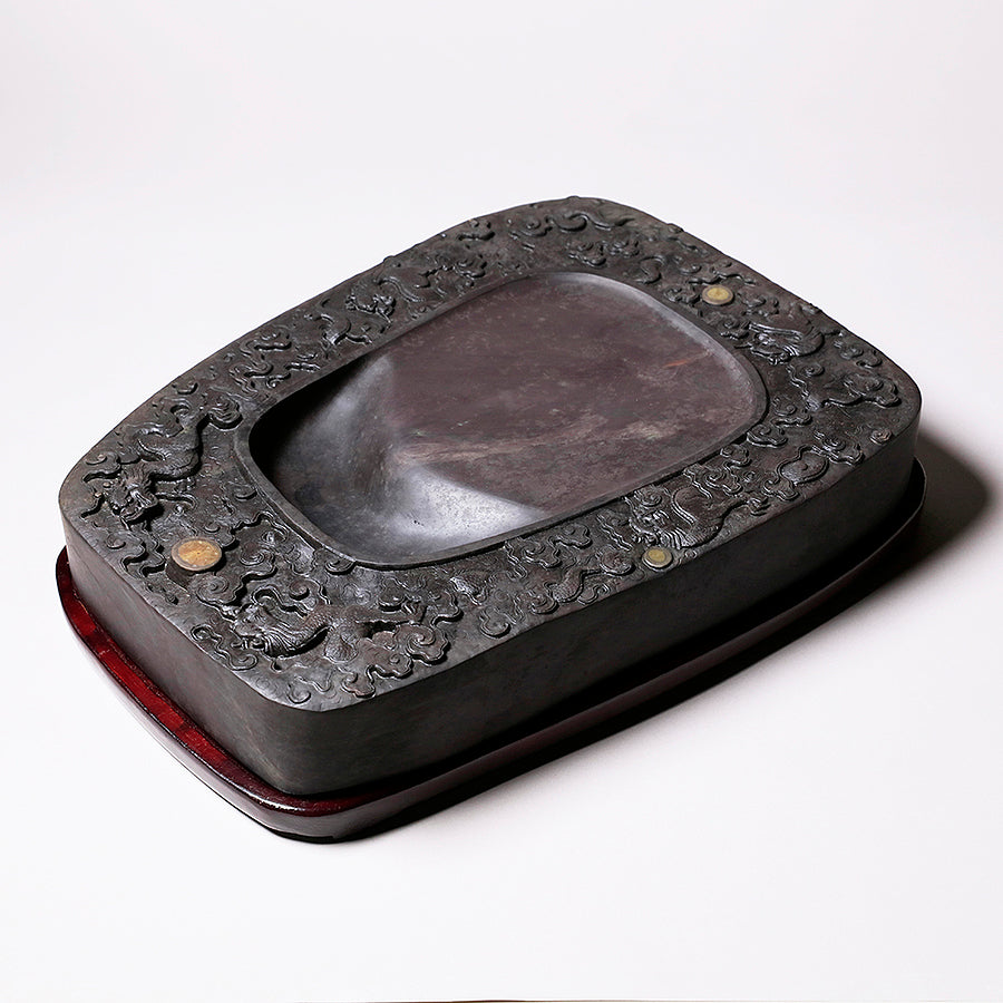 時代提げ物獣骨彫刻梟龍魚彫印籠薬入緒締め玉C9204