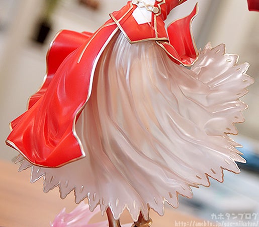 座して称えるがよい！黄金の劇場を！！』17日案内開始☆「セイバー