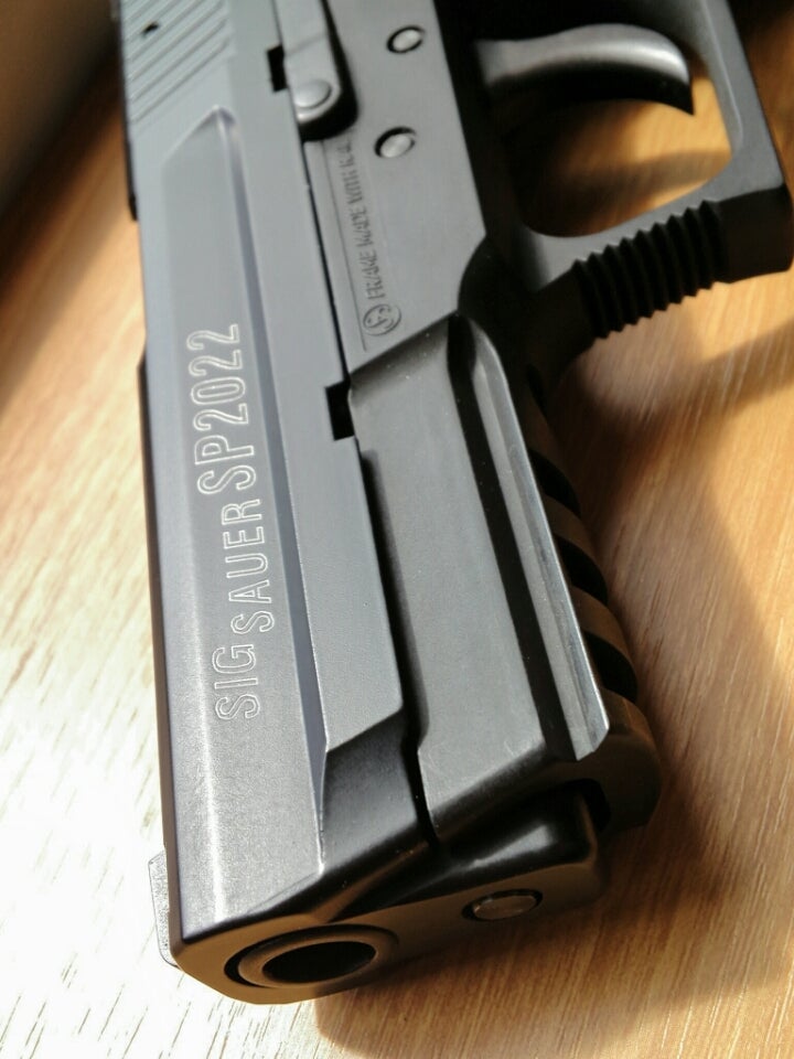 SIG SP2022 | タクティカルな生活