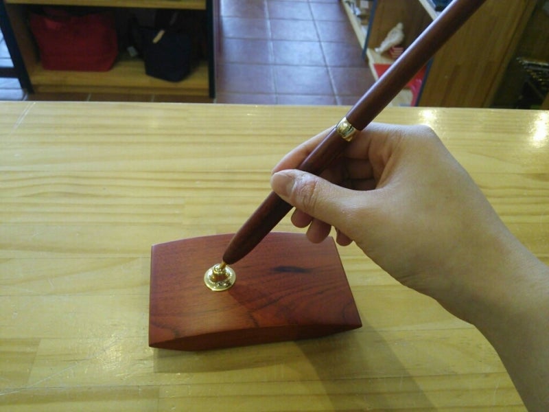 木製のデスクペンセット | アウフヘーベンブログ so far, so good