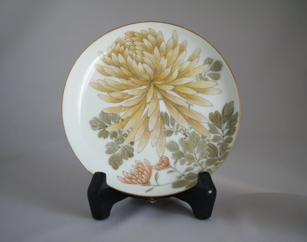 日本横浜 井村彦次郎商店造 輸出用卵殻手キャビネットカップ 菊の図