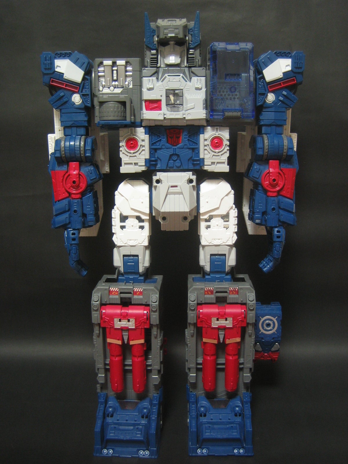 三代目総司令官。LG31「フォートレスマキシマス」（その3