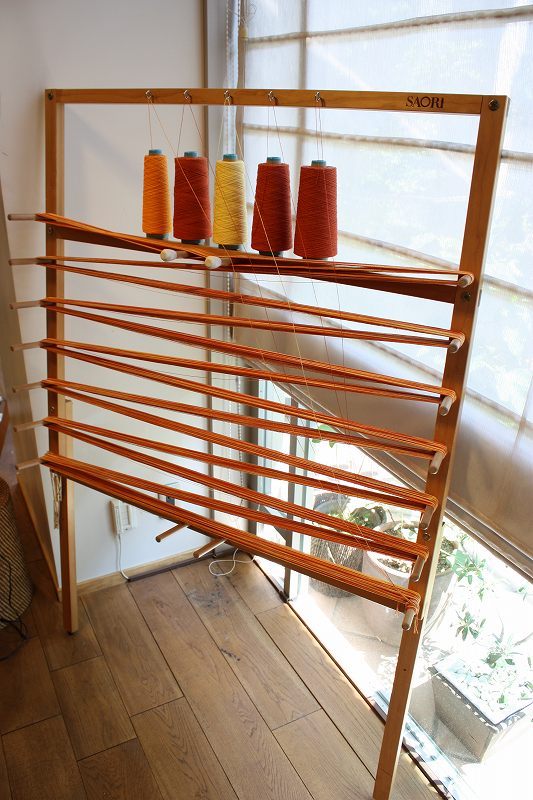 さをり織りの新しい整経台 | じょうたつの一歩手前くらいがちょうど