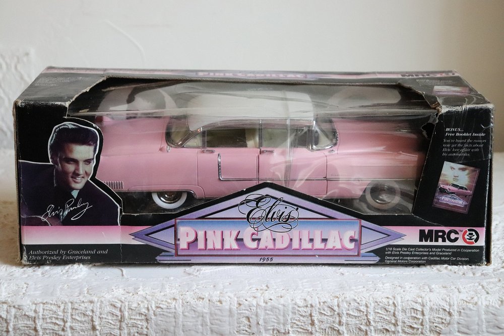 MRC 1/18 1955 ピンクキャデラック エルビスプレスリー エルヴィス