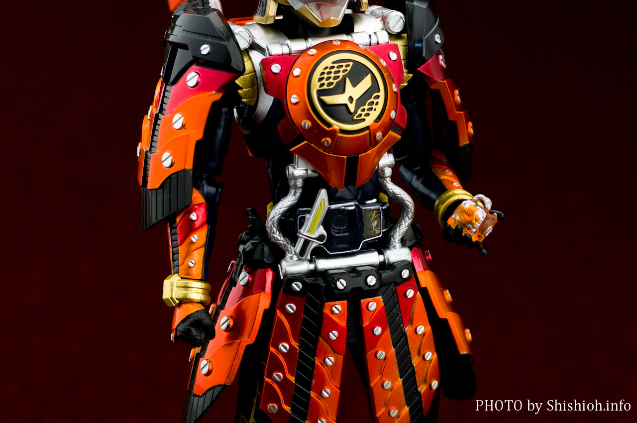 レビュー】 バンダイ S.H.Figuarts 仮面ライダー鎧武 カチドキアームズ