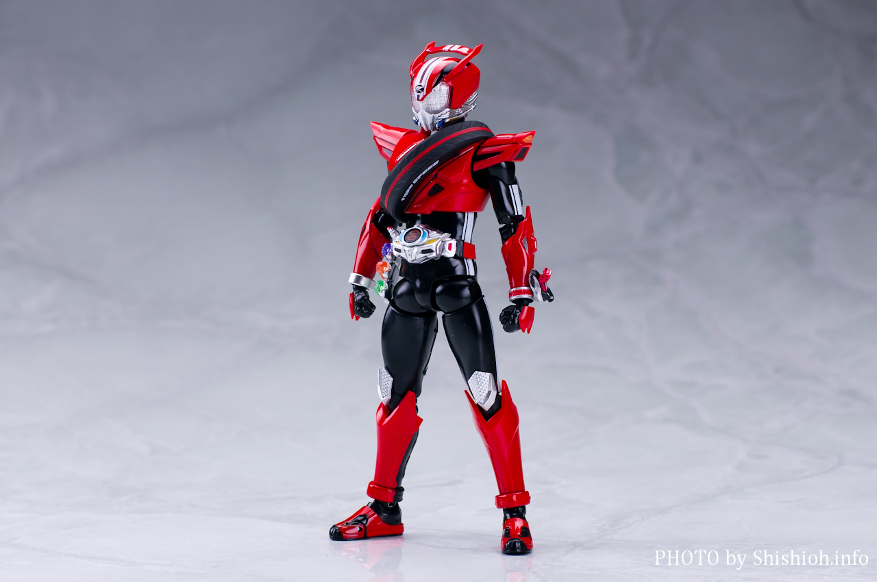 レビュー】 バンダイ S.H.Figuarts 仮面ライダードライブ タイプ