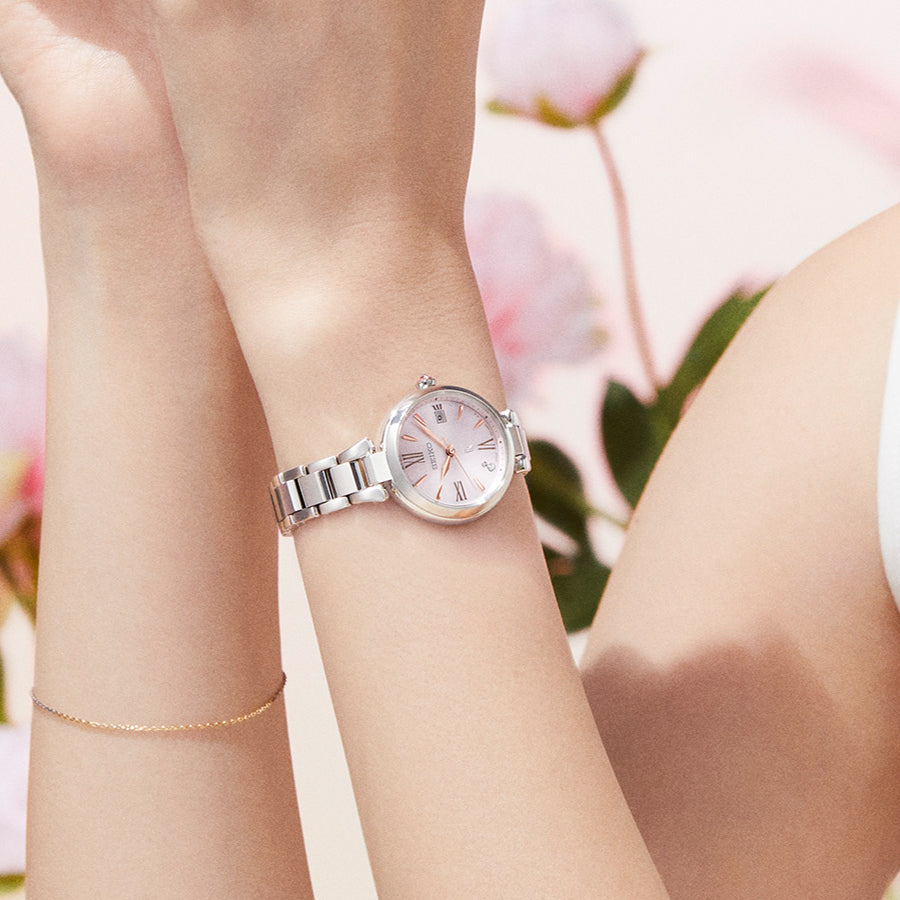 SEIKO LUKIA ソーラー電波時計