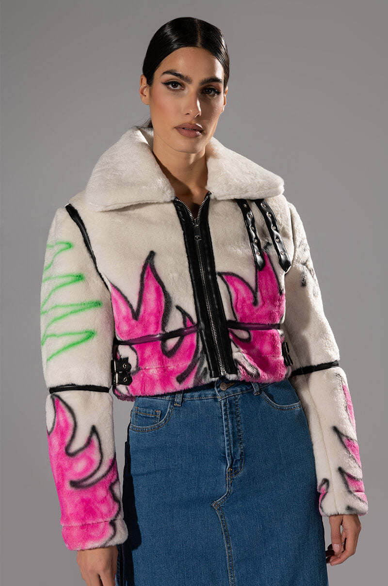CRUSHING IT GRAFITI CROPPED SHERPA JACKET – AKIRA
