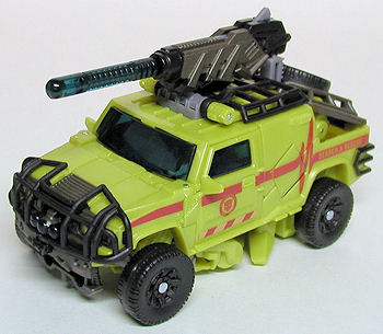 RA-28 NESTオートボットラチェット・デラックスクラス