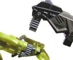 RA-28 NESTオートボットラチェット・デラックスクラス