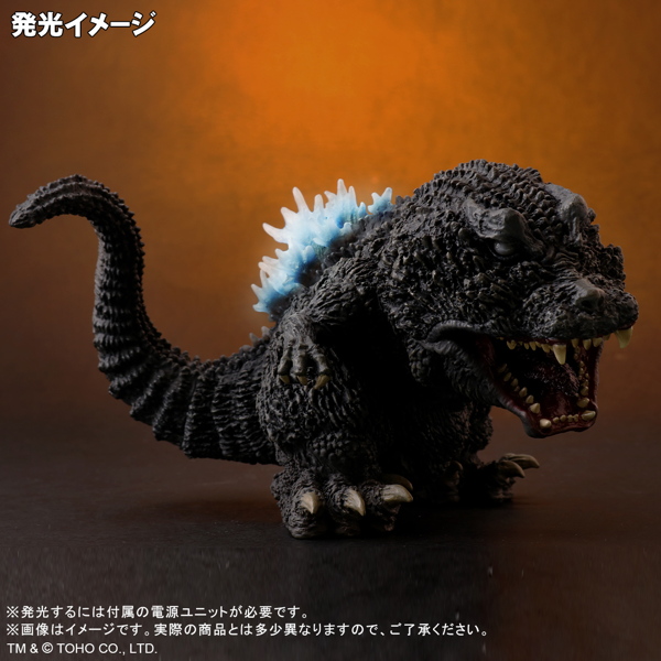 かわいいリアルな［デフォリアル］で新たに「ゴジラ（2001）発光Ver