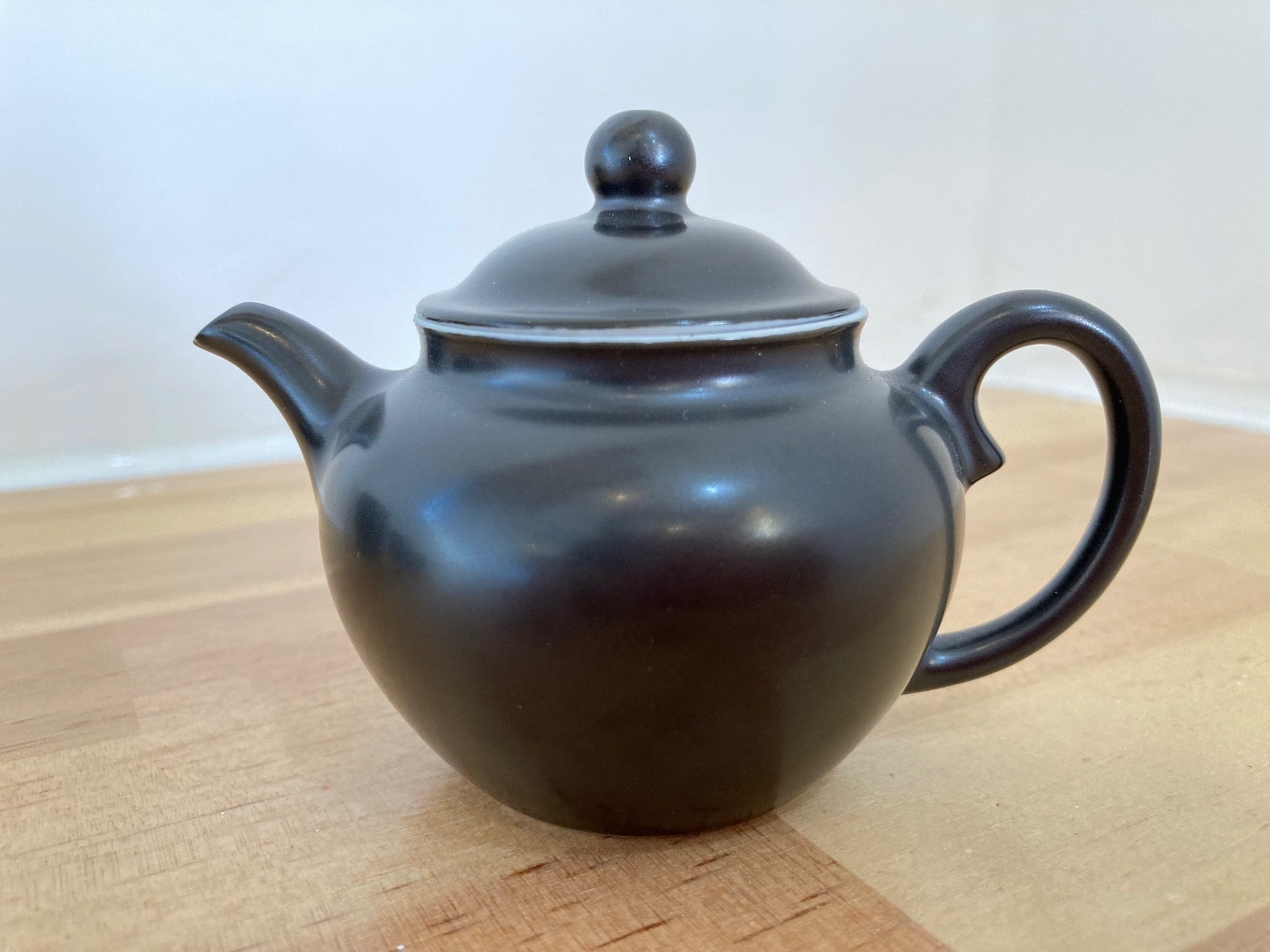 古美術 黒釉小壷 XG-591 古美術 黒釉小壷 XG-591