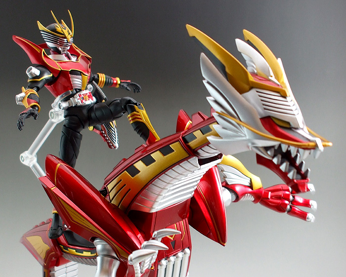 動作確認済 フィギュアーツ 仮面ライダー 龍騎 サバイブ 烈火龍