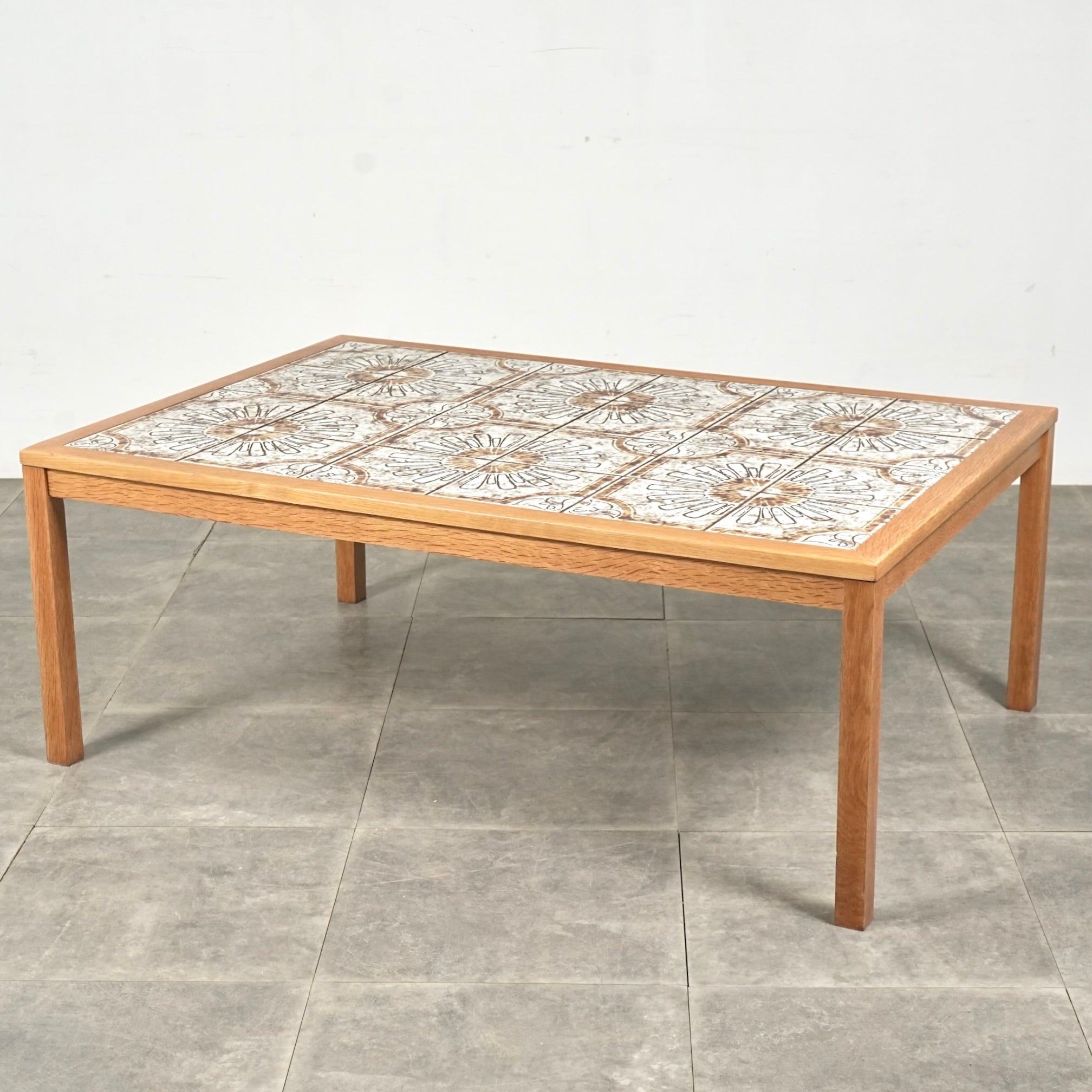 70B ヴィンテージ花模様タイル付きローテーブル 70B ヴィンテージ花