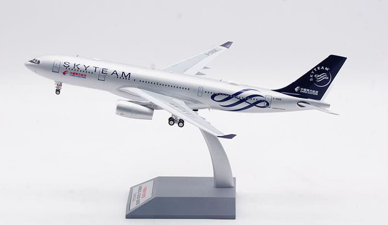 hogan 1/200 カタール航空 Airbus A330-200 hogan 1/200 カタール航空