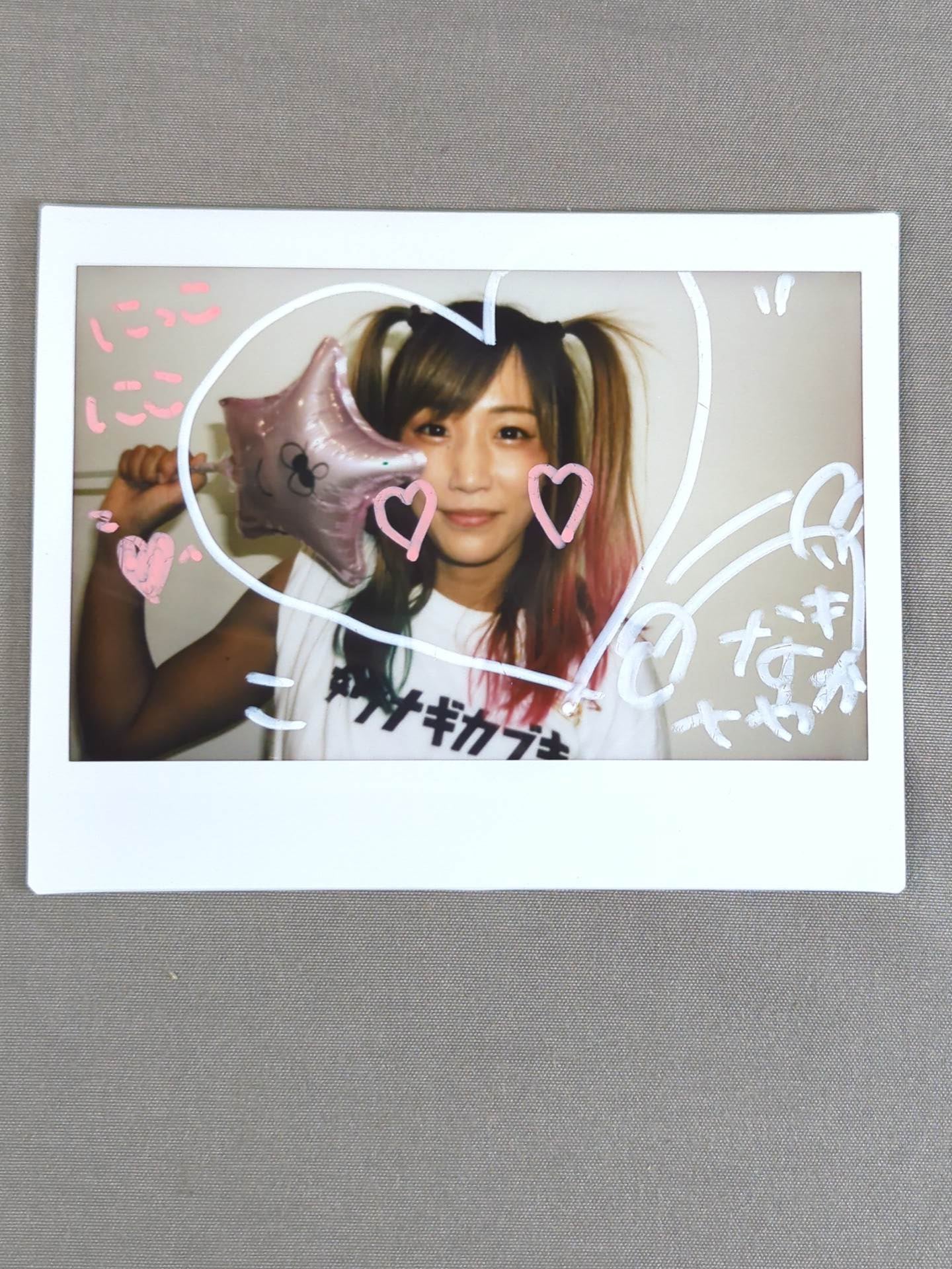 少年サンデー チェキWHITE SCORPION HANNA直筆サイン入りチェキ 少年