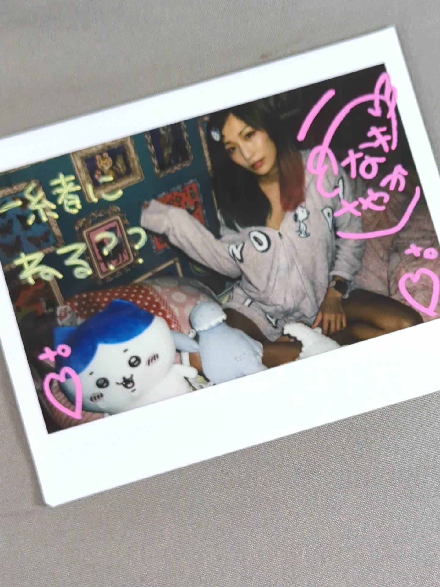 RT-115704 izna セビ 直筆 サイン チェキ izna セビ 直筆 サイン