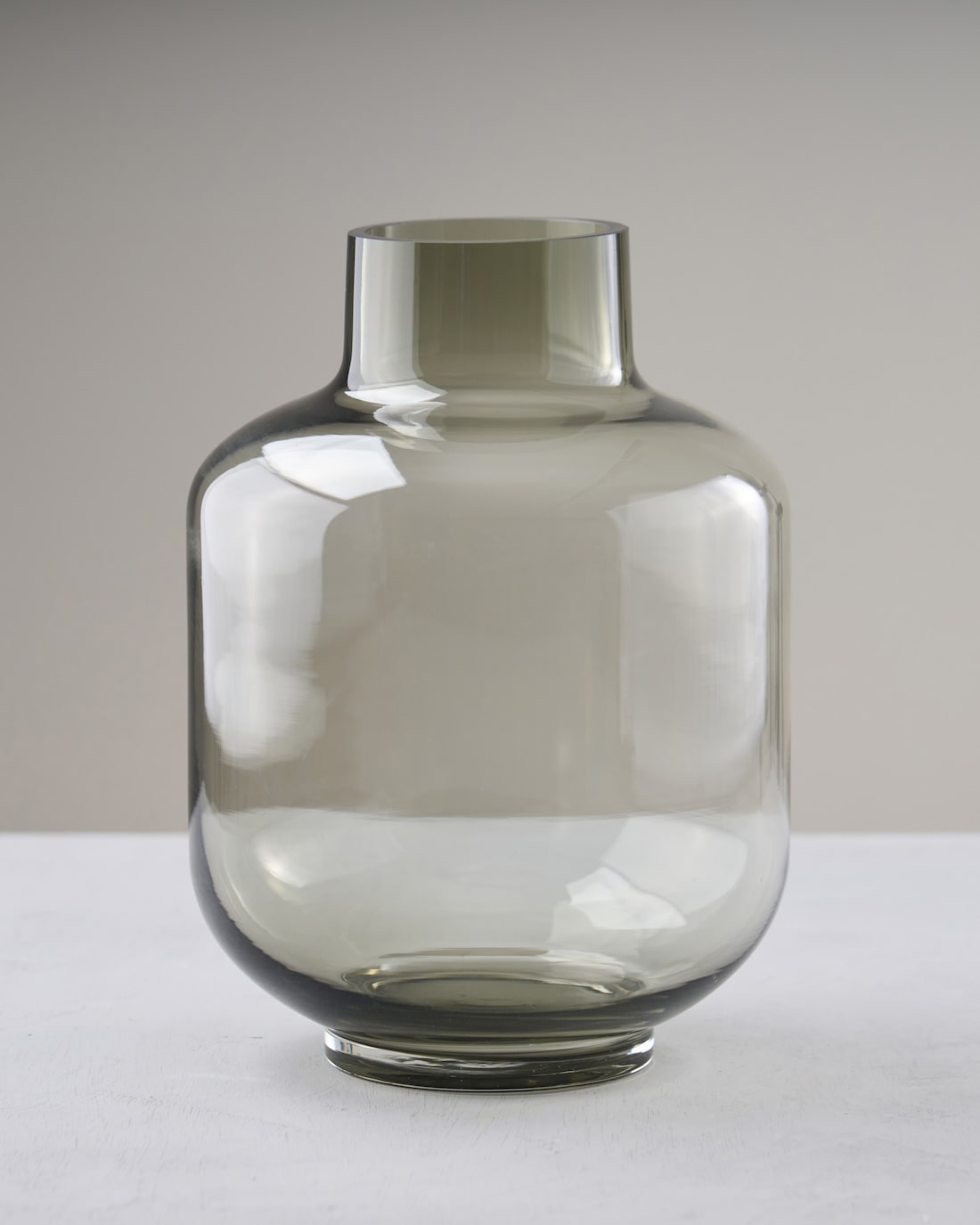 フラワーベース］ビッグガラスベース グレー 商品ページ - 土と風の植物園