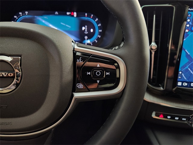 New Onyx Black Metallic 2025 Volvo XC60 B5 Plus for Sale in