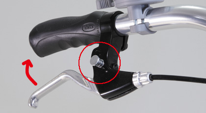 シニア自転車 四輪自転車 ユニバーサルサイクル/aeroクークルM II