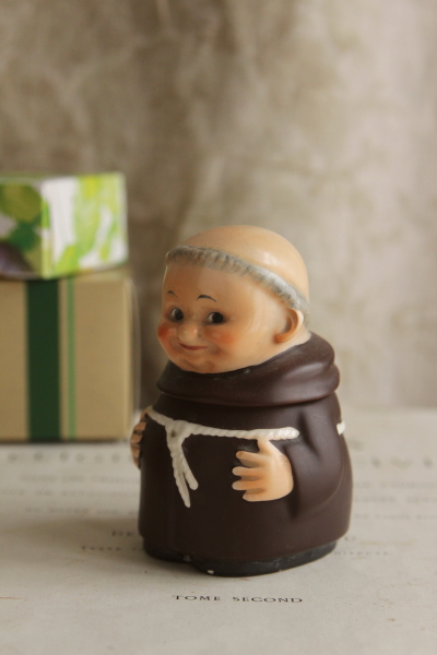 Goebel ゲーベル フンメル人形 #820 【公式通販】