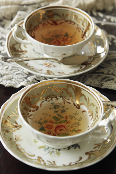 アンティーク ティーカップ＆ソーサー