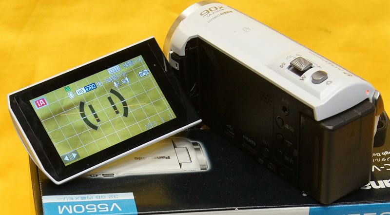 付属品多数】Panasonic ビデオカメラ HC-V550M +その他 概要 デジタル
