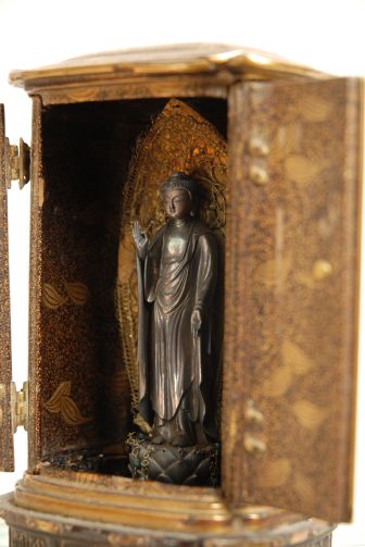 厨子入銀造阿弥陀如来像／滋賀県立琵琶湖文化館 The Museum of Shiga