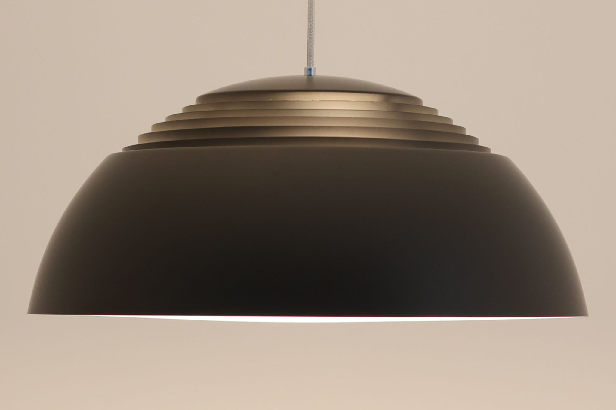 Louis Poulsen(ルイスポールセン) AJ ROYAL 500 ブラック ペンダント