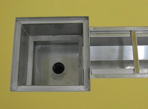 ステンレス排水桝・排水側溝｜食品加工施設用建築資材のシー・エム・エス
