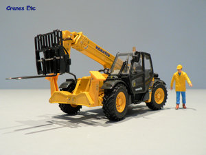 Universal Hobbies 8002 Komatsu WH613 Cranes Etc Review