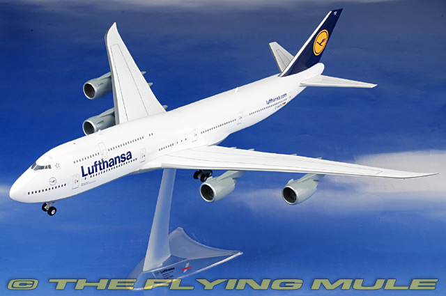 747-8 1:200 Display Model - Herpa HE-553759-001 - $136.95