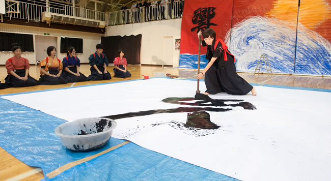 皆様からご投稿頂いた作品 | 大筆書道パフォーマンスの筆モップ.com