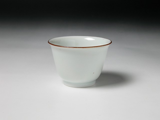 古美術 三樹 - 柿右衛門白磁 盃 | 古美術品専門サイト fufufufu.com