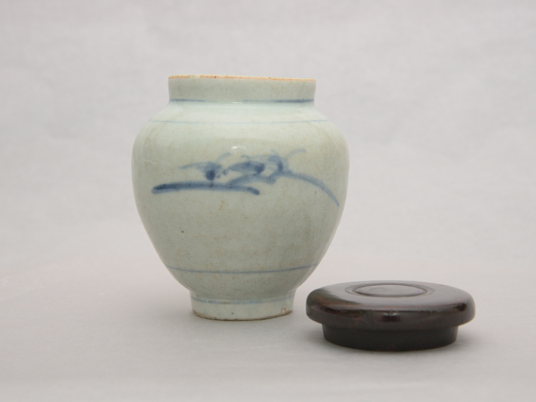 西公園ギャラリー - 初期伊万里染付小壺 | 古美術品専門サイト