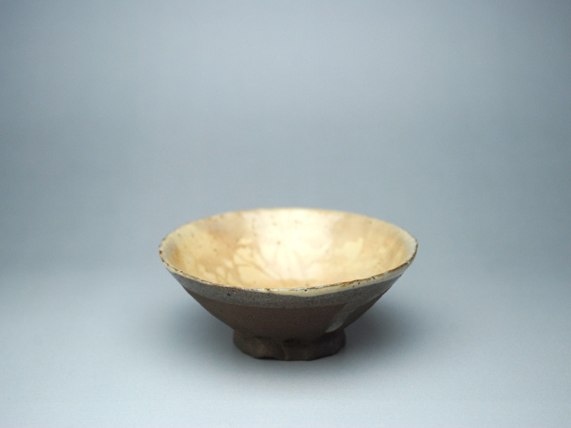 中上 ///NAKAGAMI - 白丹波 輪花盃 | 古美術品専門サイト fufufufu.com