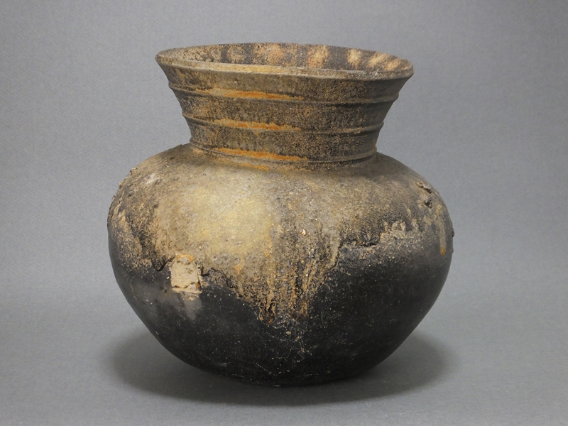朝鮮美術須恵器新羅土器新羅無細土持ち手付壷V8924
