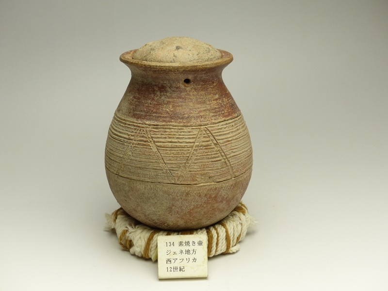 古美術 猫 - アフリカの蓋付壺 | 古美術品専門サイト fufufufu.com