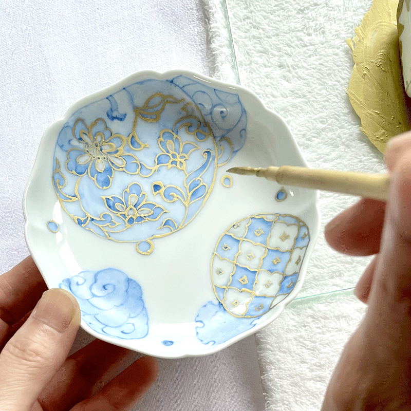 美品・共箱付】平戸焼 置上技法 藤本岳英 作／磁器皿・伝統工芸 美品