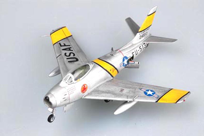 F-86F-30”佩刀“战斗机80258-1/72系列-HobbyBoss模型