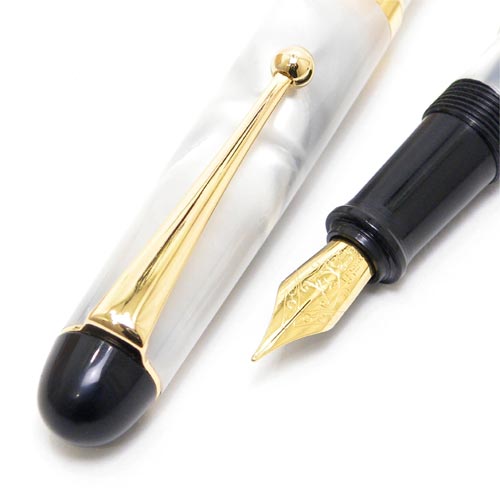 ケ*ん様 万年筆 セルロイド ペン先 ジャンク ケ*ん様 万年筆