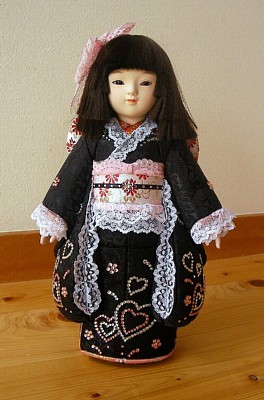 いちまさん（市松人形）杉田明十志工房