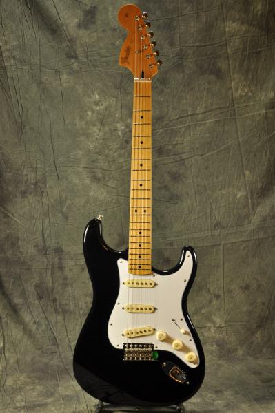 生誕74周年を祝して！ジミヘンストラトの白と黒！(右利き用