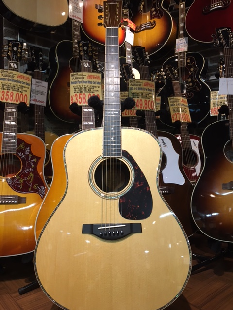 新宿路上ライブで話題の酸欠少女使用モデル！ | イシバシ楽器スタッフ