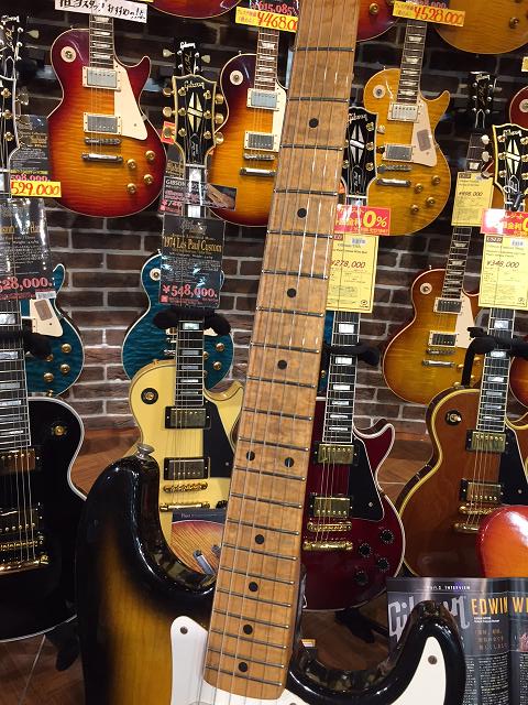 生誕40周年記念・1954本限定・中古1954ストラトキャスターが入荷