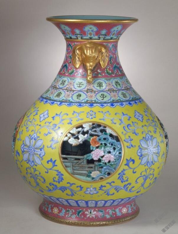 清乾隆黄地粉彩镂空干支字象耳转心瓶档案-粉彩-鉴宝档案