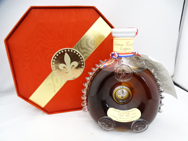 ルイ13世 レミーマルタン バカラボトル 未開栓 シリアルナンバー有り