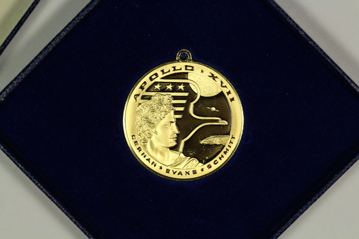 Michael Kittle Rare Coins - 1972 Franklin Mint Apollo 17 Gold and