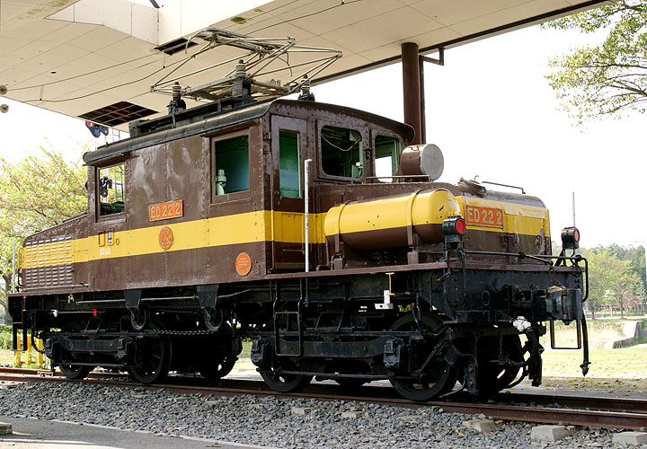 弘南鉄道ED221凸型電気機関車（フクシマ模型製作所）